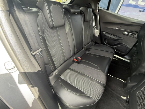 Used Peugeot 2008 2024 for sale - 75763893: Photo 6