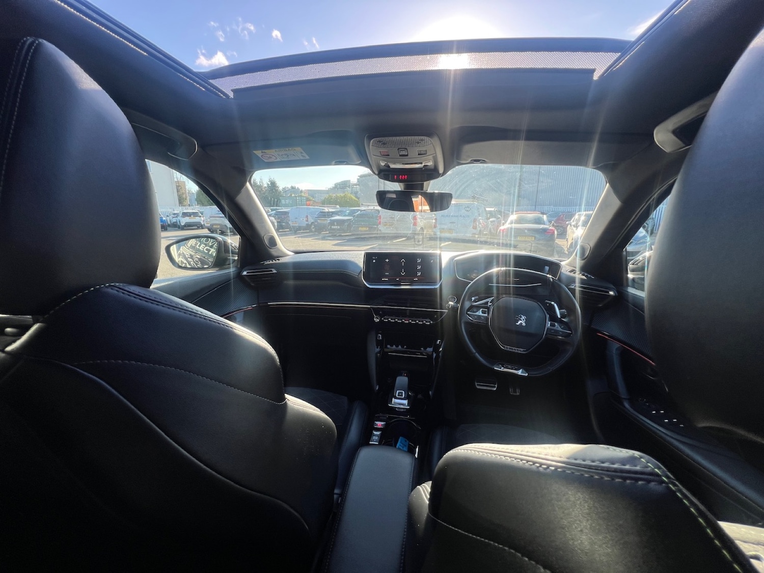 Used Peugeot 2008 2021 for sale - 77653130: Photo 18