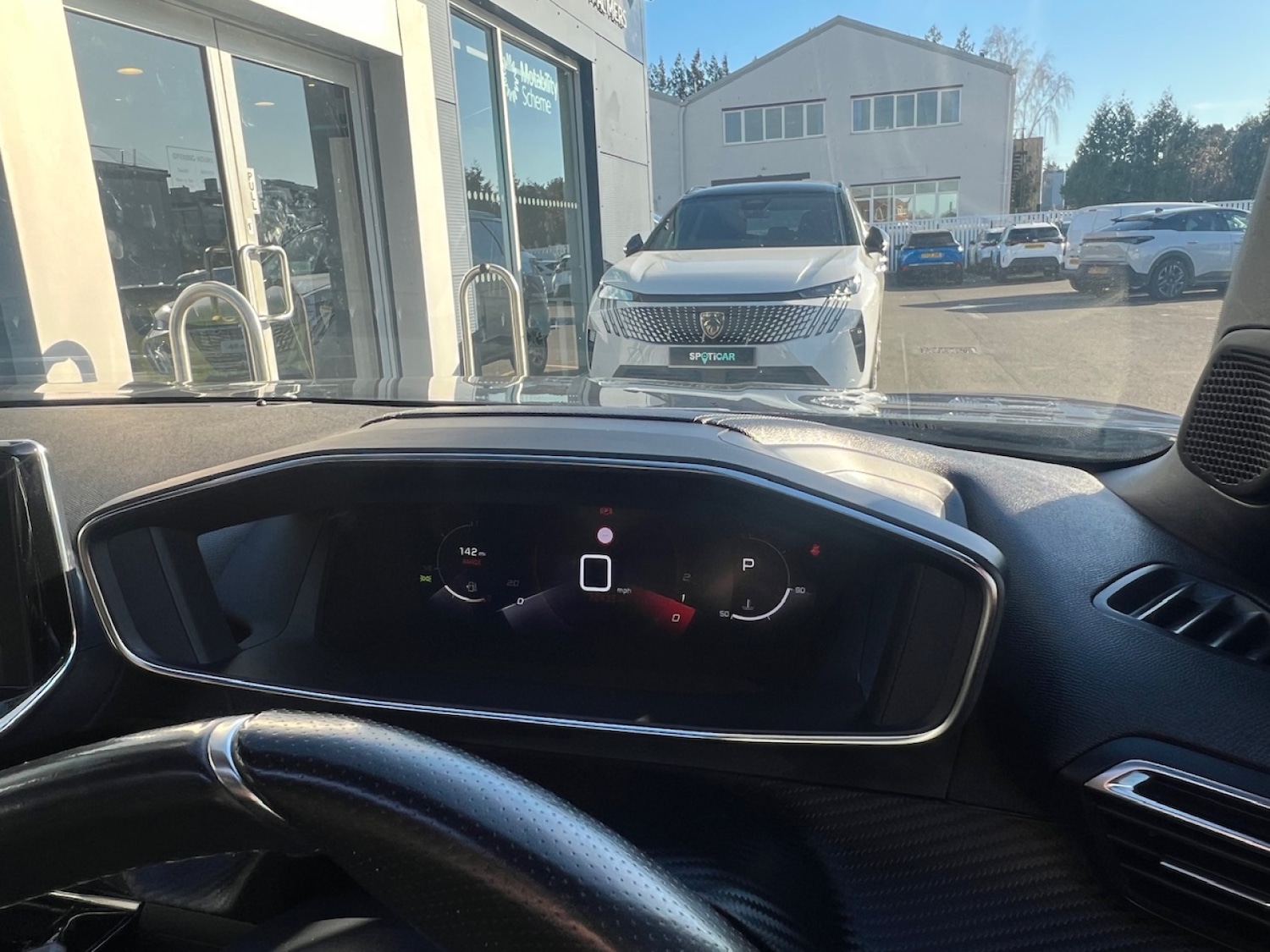 Used Peugeot 2008 2021 for sale - 77653130: Photo 25