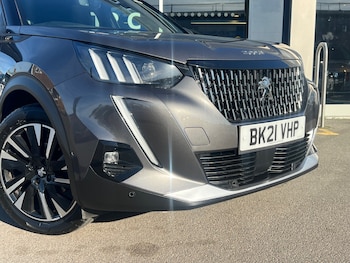 Used Peugeot 2008 2021 for sale - 77653130: Photo