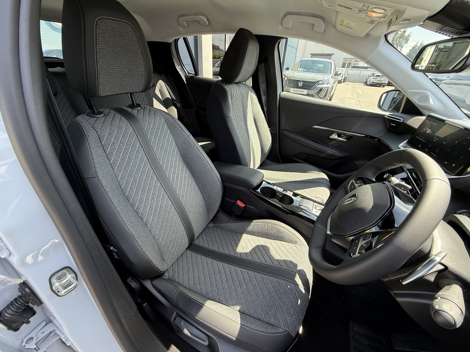 Used Peugeot 208 2025 for sale - 76960182: Photo 14