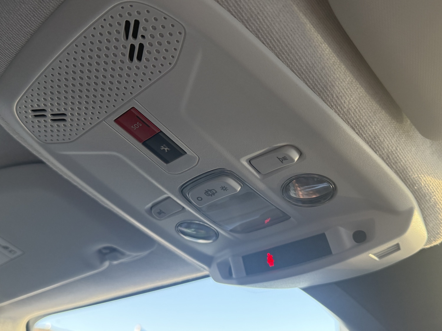 Used Peugeot 208 2023 for sale - 77965199: Photo 13