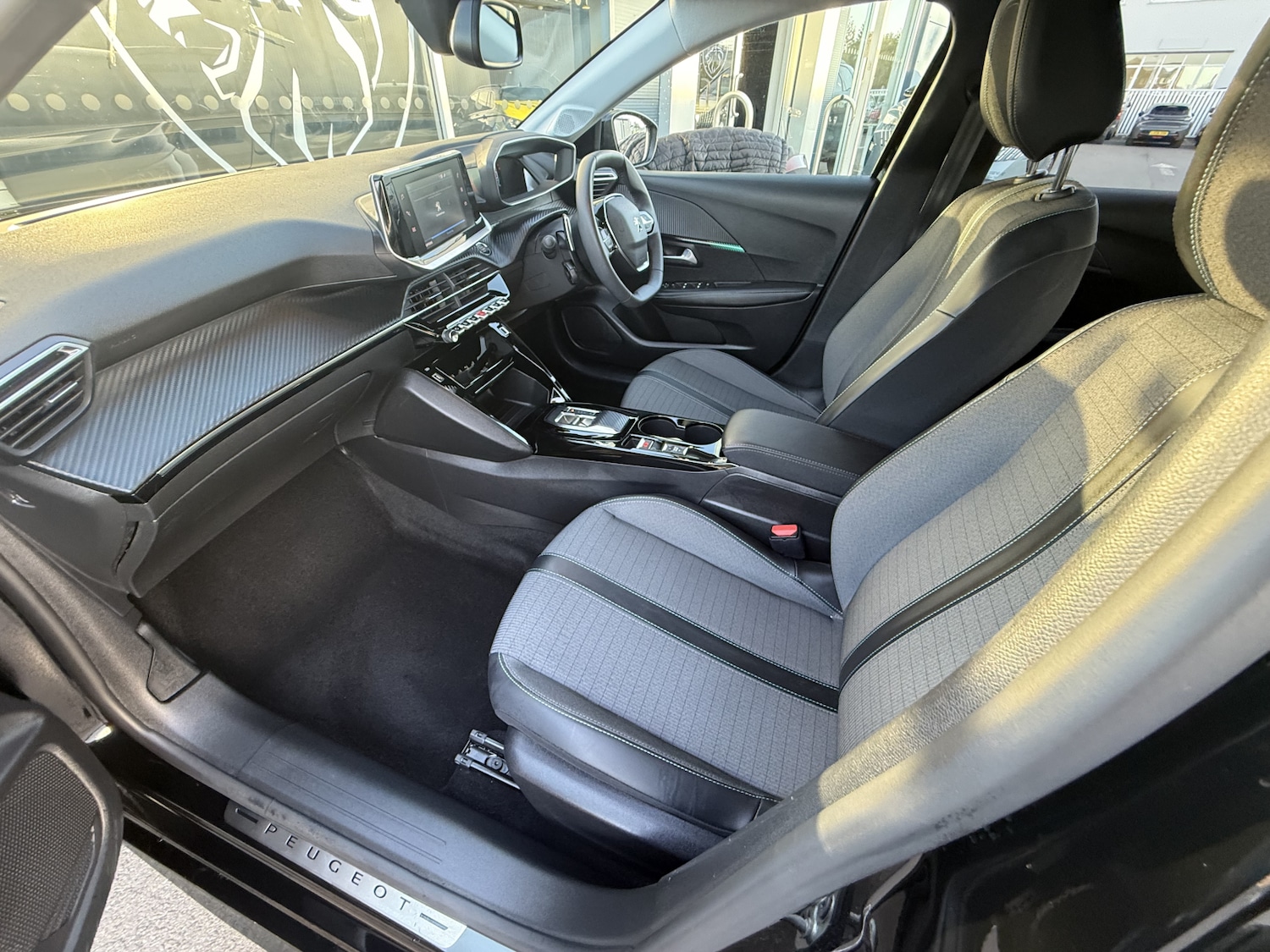 Used Peugeot 208 2023 for sale - 77965199: Photo 19