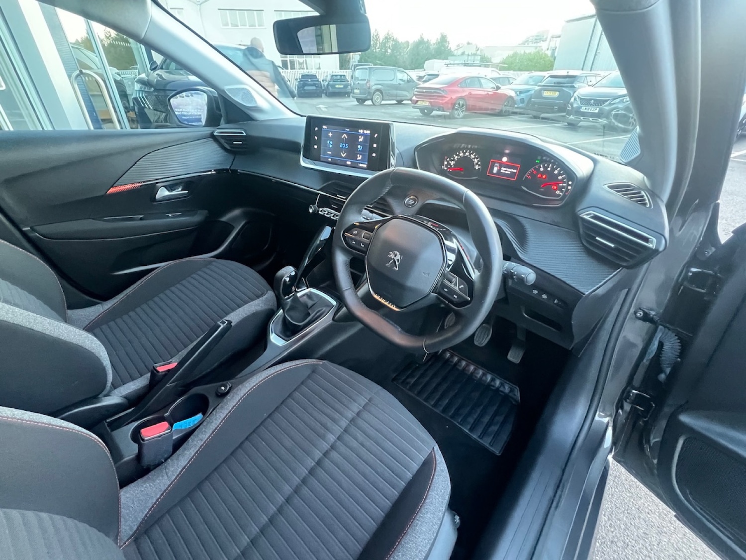 Used Peugeot 208 2022 for sale - 76749977: Photo 16