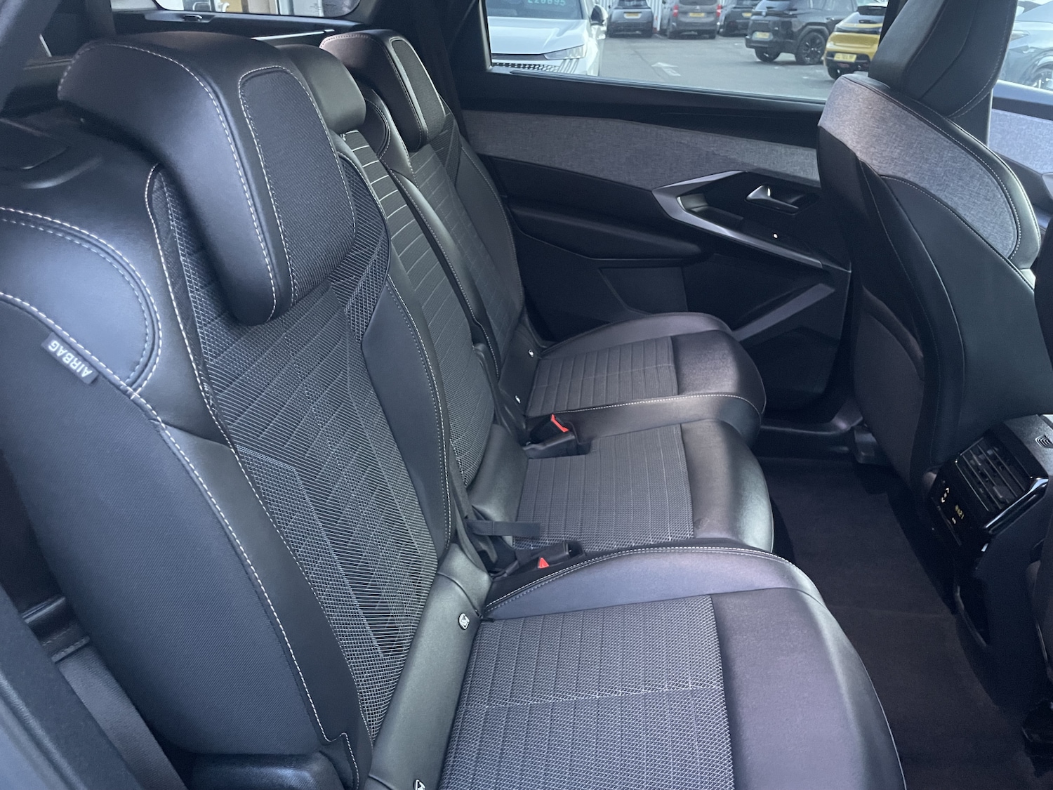 Used Peugeot 5008 2024 for sale - 77256421: Photo 23