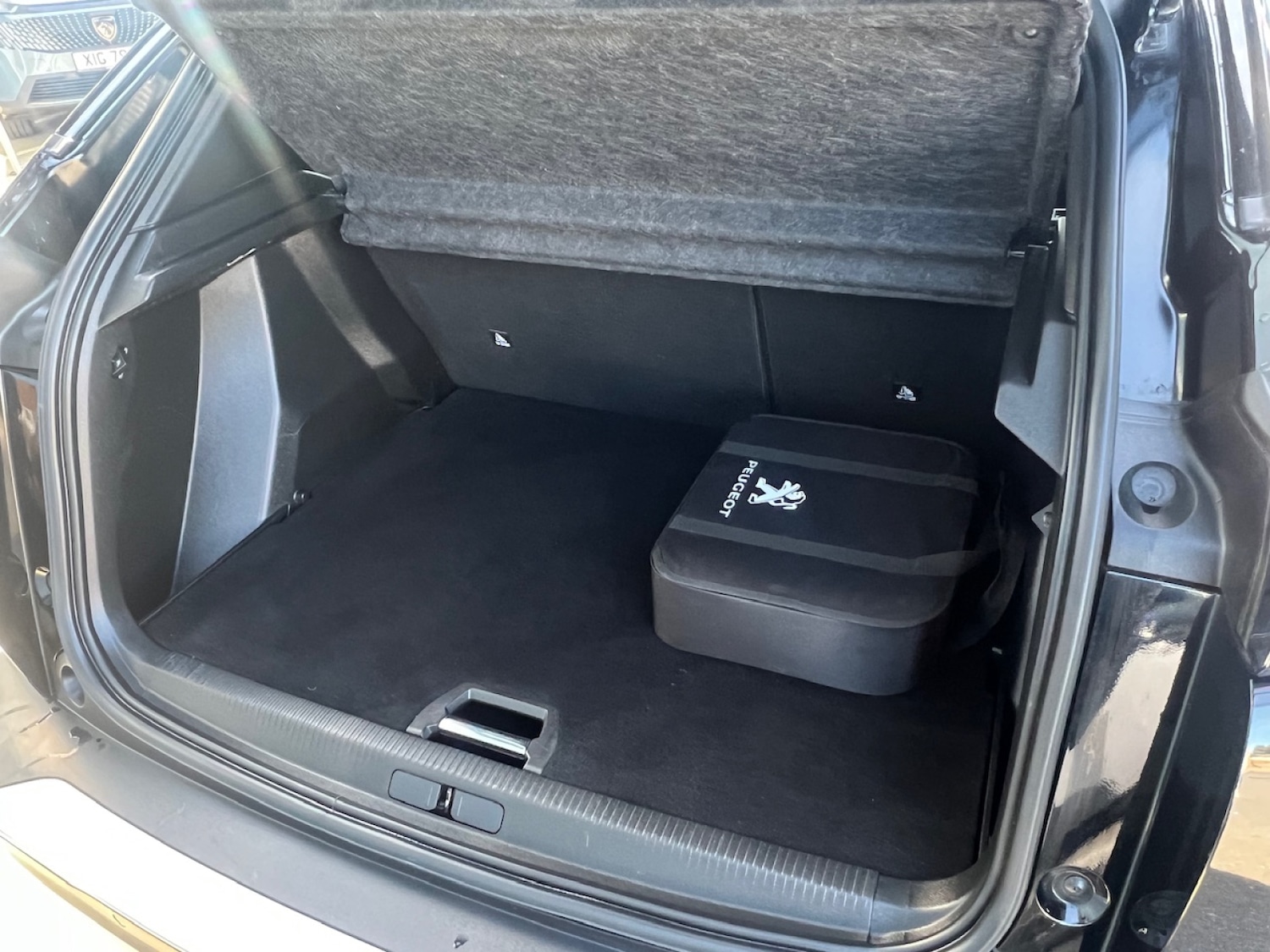 Used Peugeot 2008 2022 for sale - 77975529: Photo 8