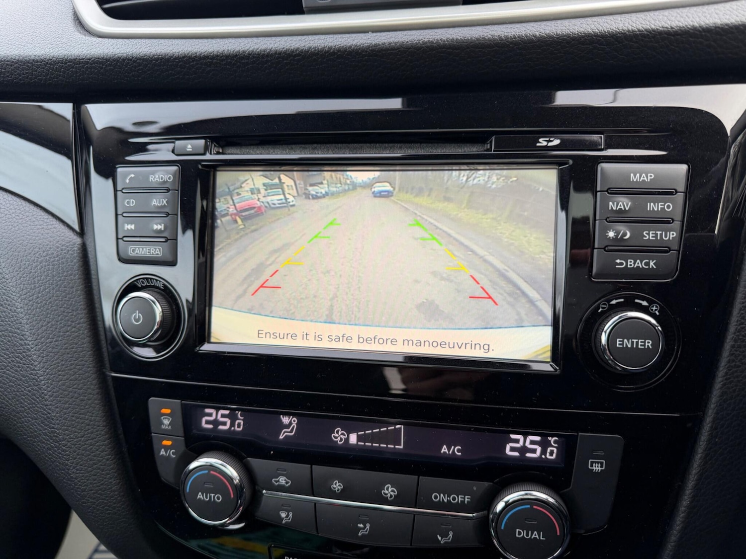 Used Nissan Qashqai 2015 for sale - 77598201: Photo 21