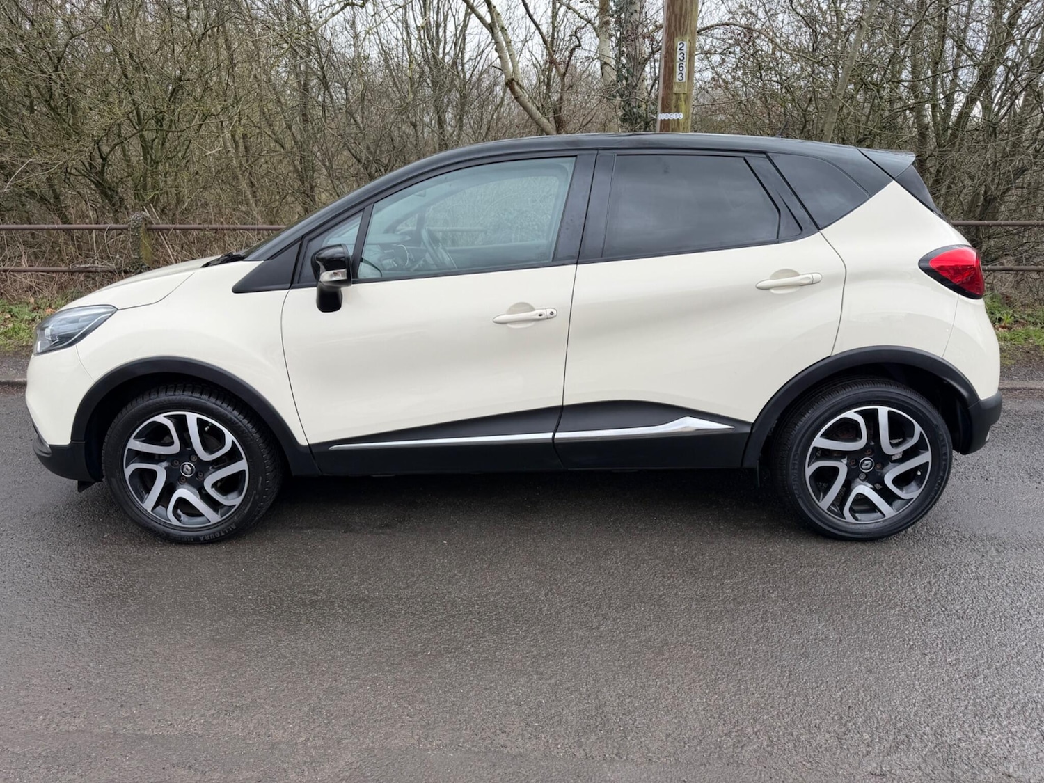 Used Renault Captur 2017 for sale - 77784789: Photo 11
