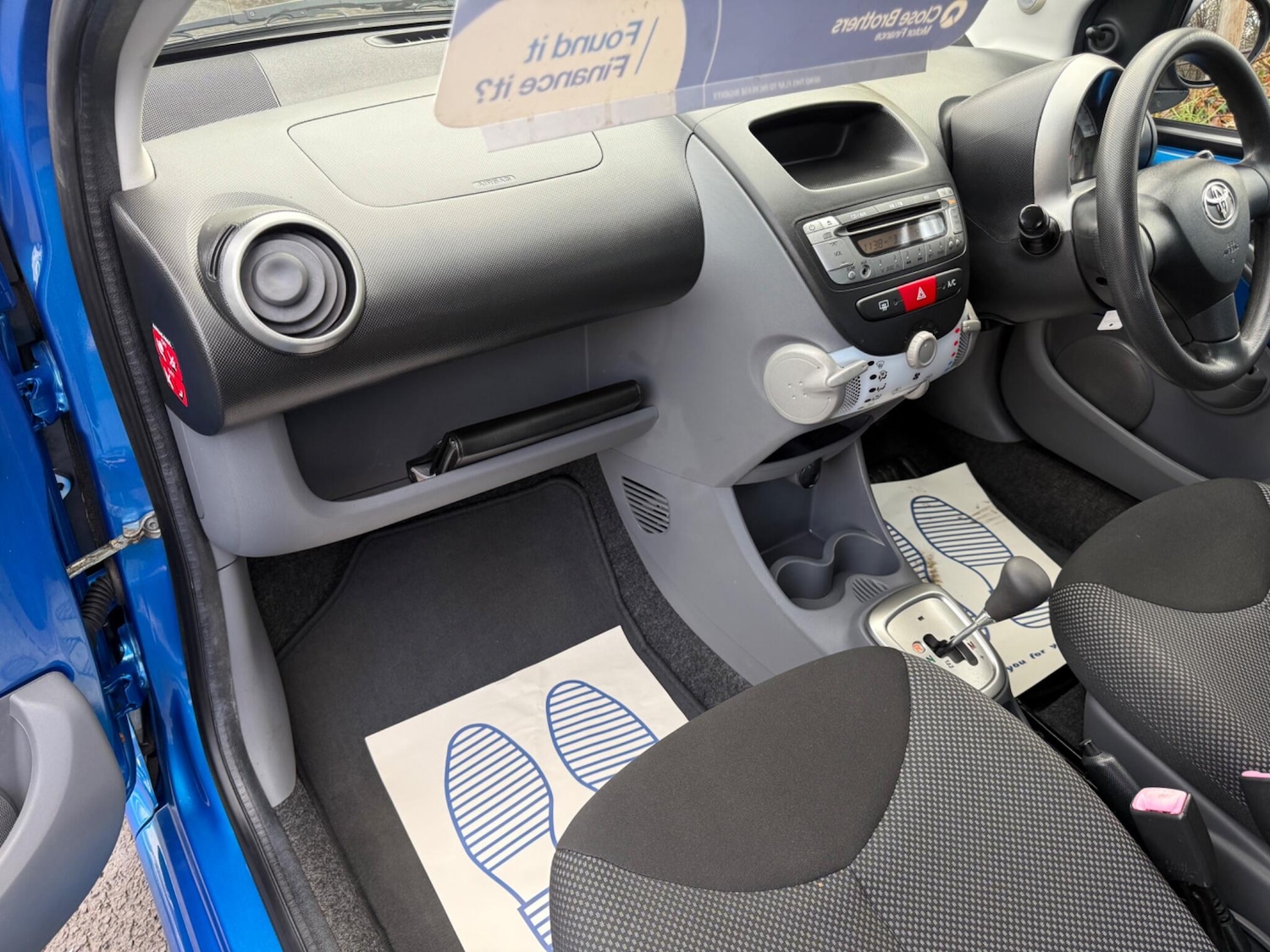 Used Toyota AYGO 2010 for sale - 77155988: Photo 18