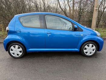 Used Toyota AYGO 2010 for sale - 77155988: Photo