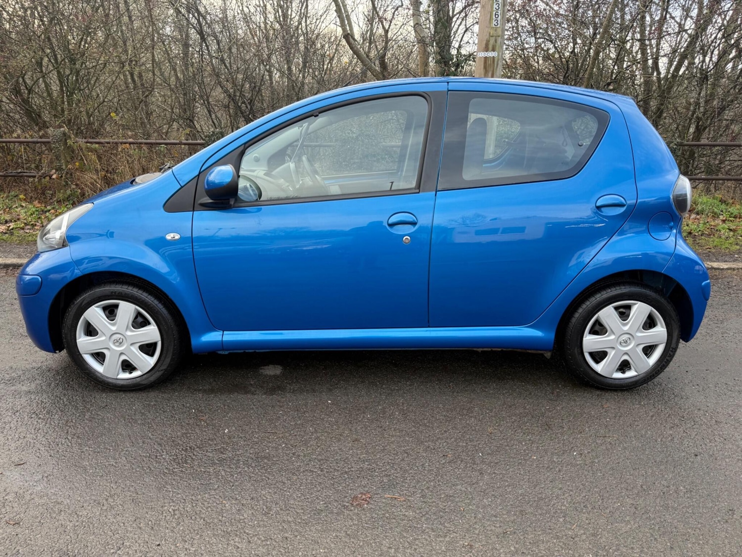 Used Toyota AYGO 2010 for sale - 77155988: Photo 9