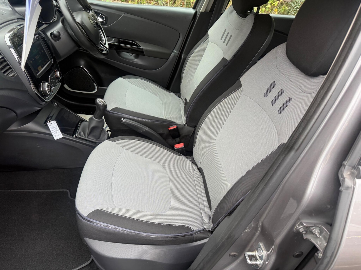 Used Renault Captur 2014 for sale - 77156629: Photo 17