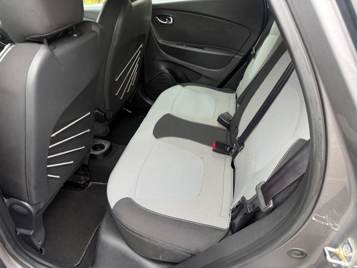 Used Renault Captur 2014 for sale - 77156629: Photo 19