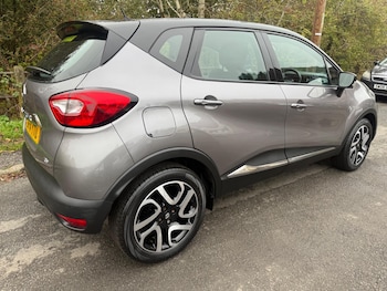 Used Renault Captur 2014 for sale - 77156629: Photo