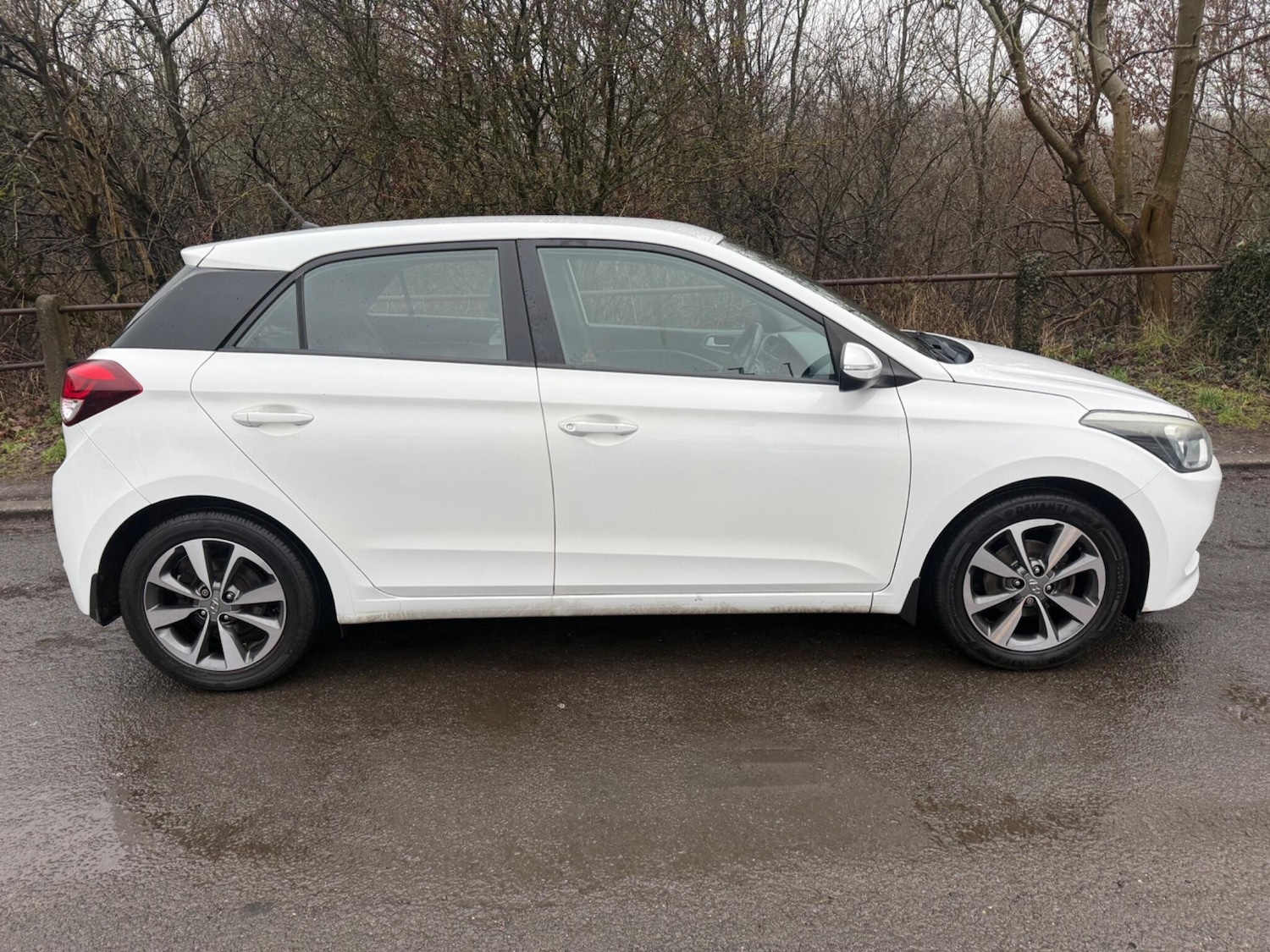 Used Hyundai i20 for sale - 77304994: Photo 2