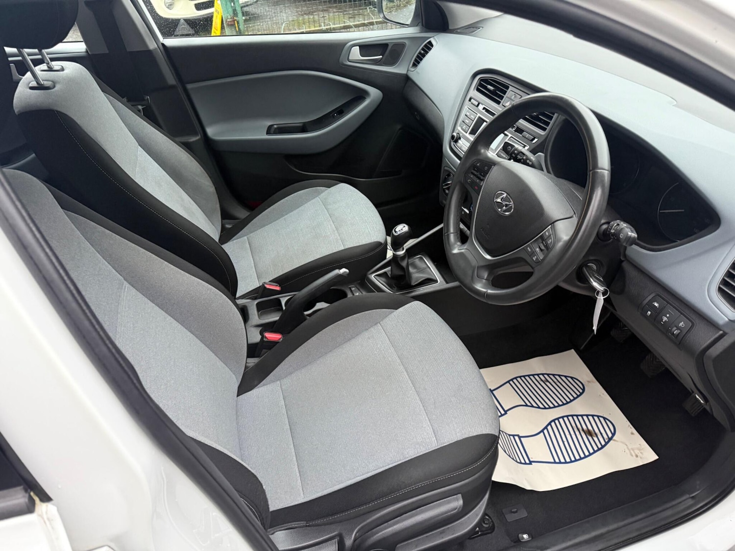 Used Hyundai i20 for sale - 77304994: Photo 9