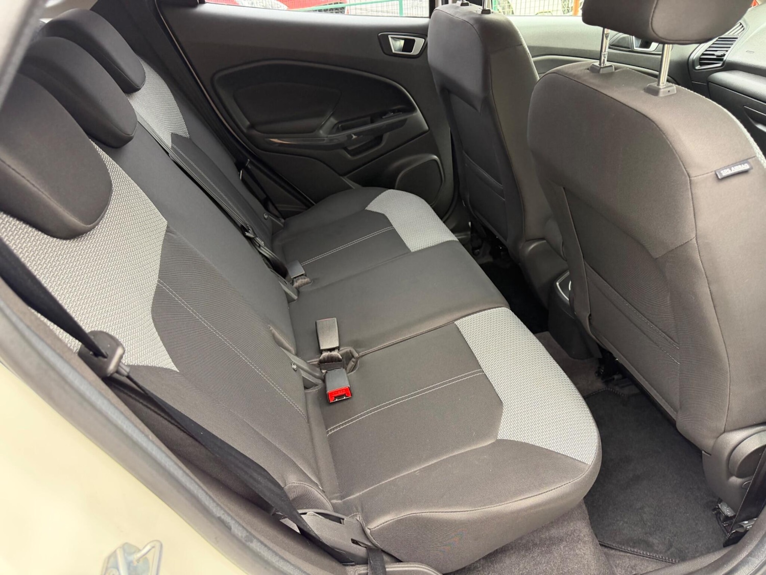 Used Ford Ecosport 2017 for sale - 77612790: Photo 15