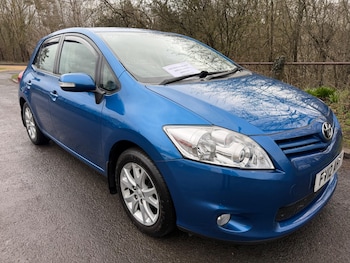 Toyota Auris feature image