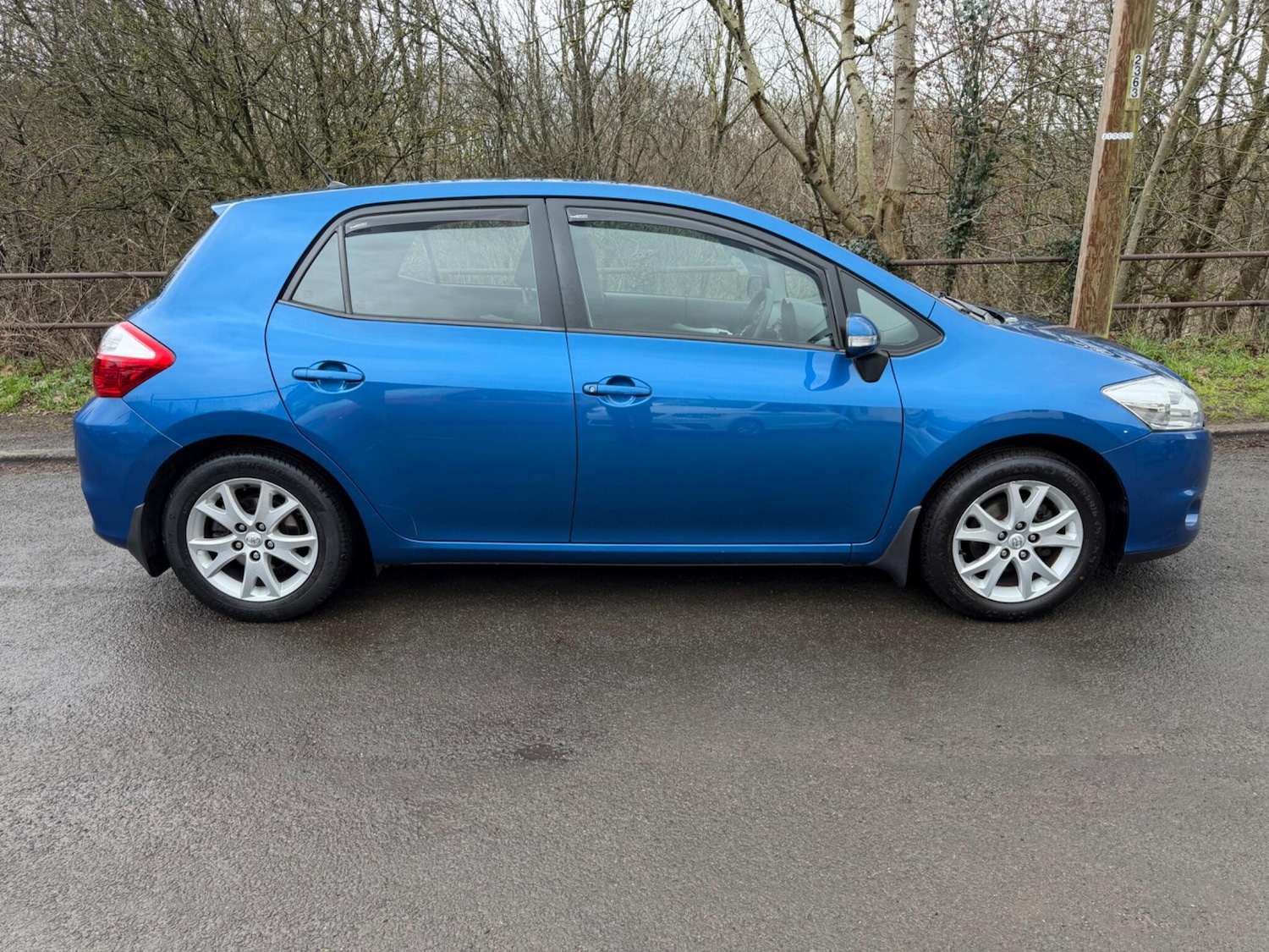 Used Toyota Auris 2012 for sale - 77784300: Photo 2