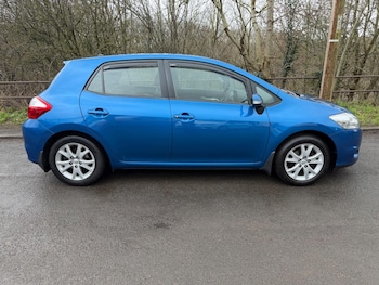 Used Toyota Auris 2012 for sale - 77784300: Photo