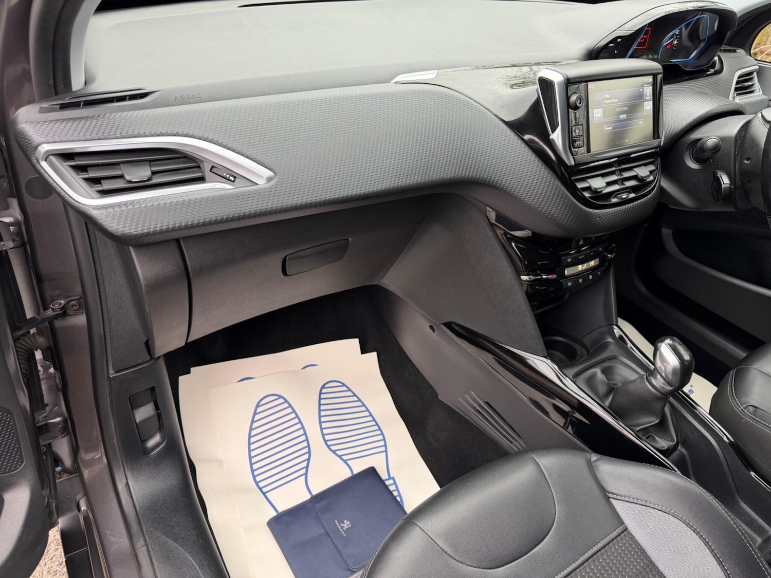 Used Peugeot 2008 2016 for sale - 77612905: Photo 25