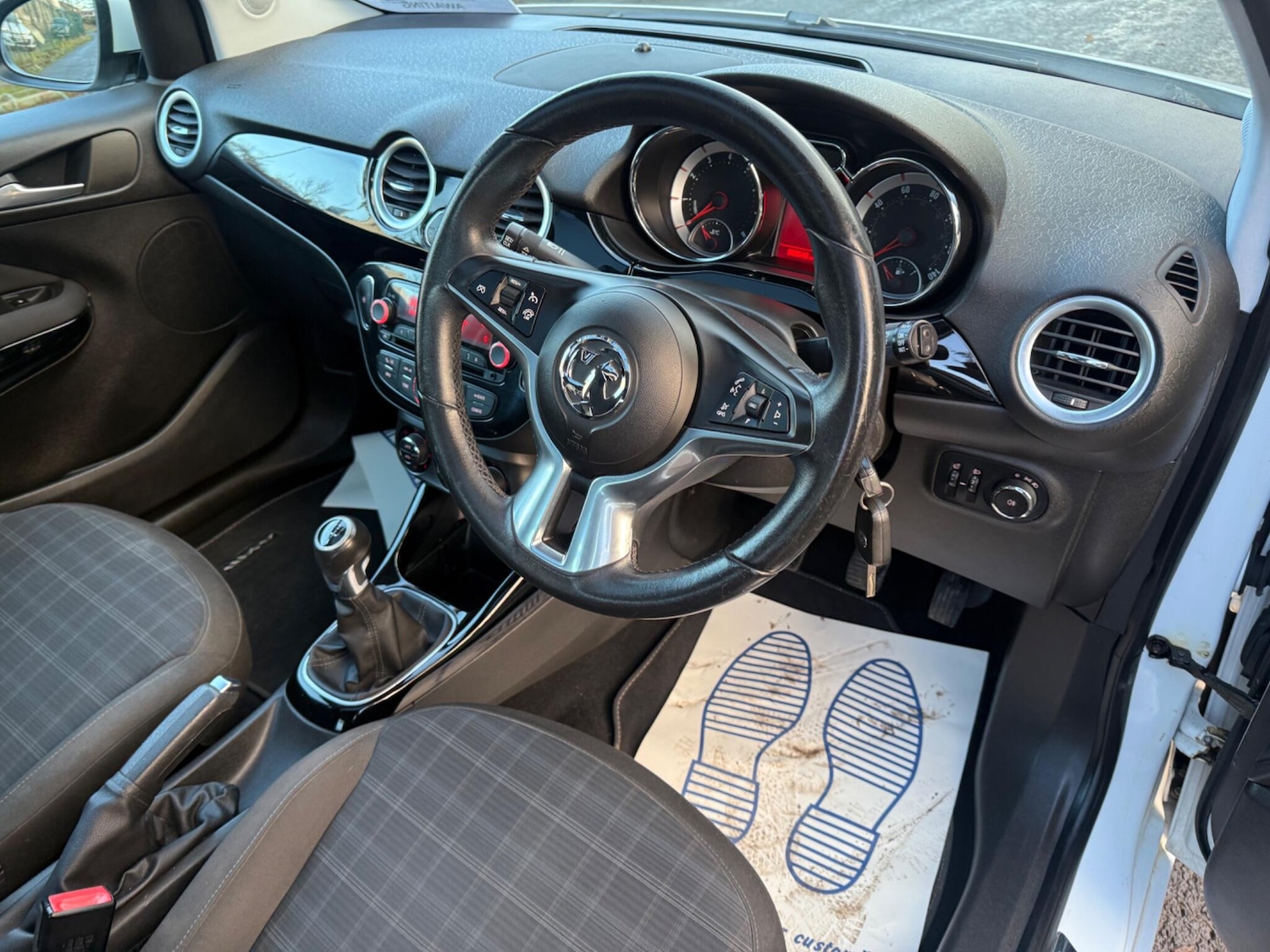 Used Vauxhall ADAM 2015 for sale - 77156143: Photo 11