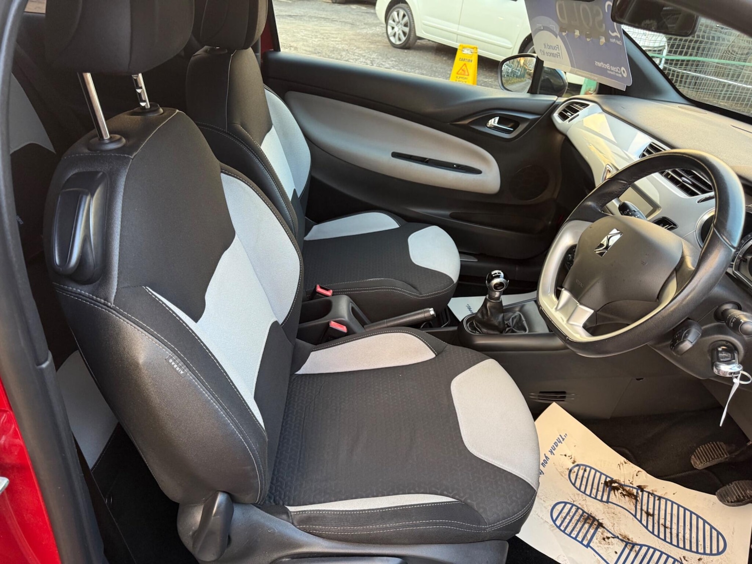 Used Citroen DS3 2010 for sale - 77155328: Photo 11