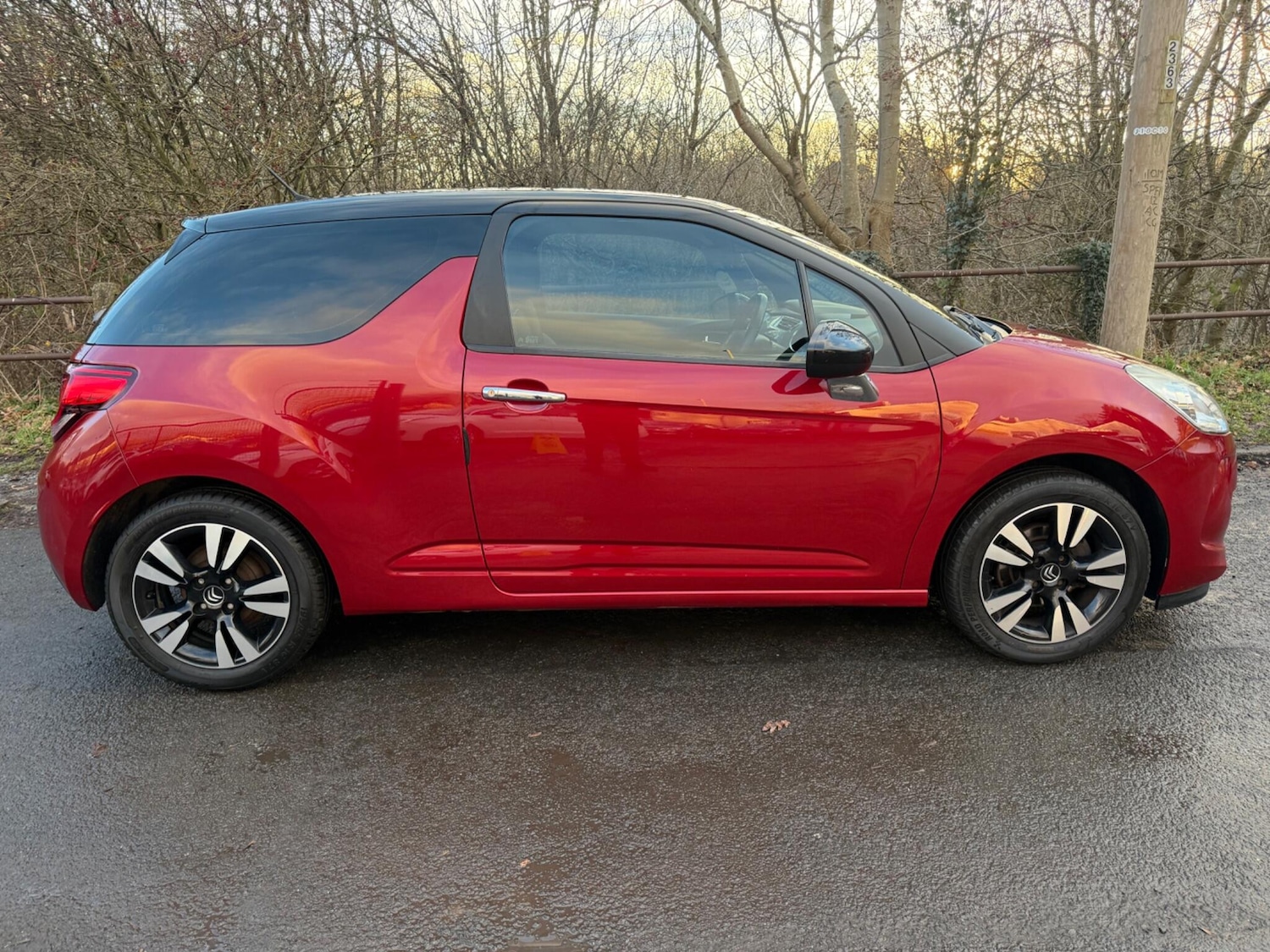 Used Citroen DS3 2010 for sale - 77155328: Photo 2