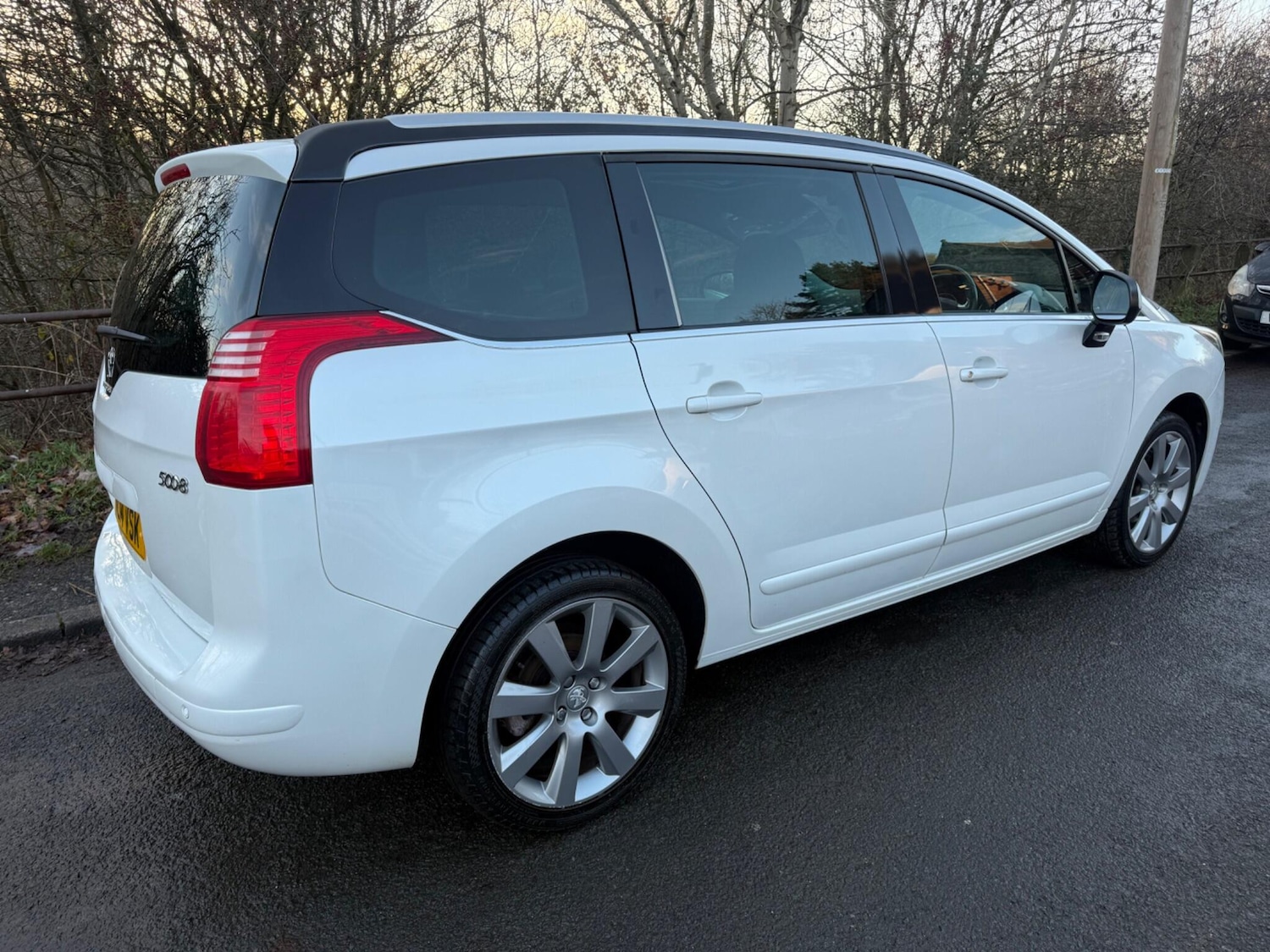 Used Peugeot 5008 2014 for sale - 77156631: Photo 3