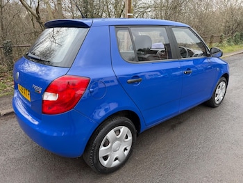 Used Skoda Fabia 2009 for sale - 77784308: Photo