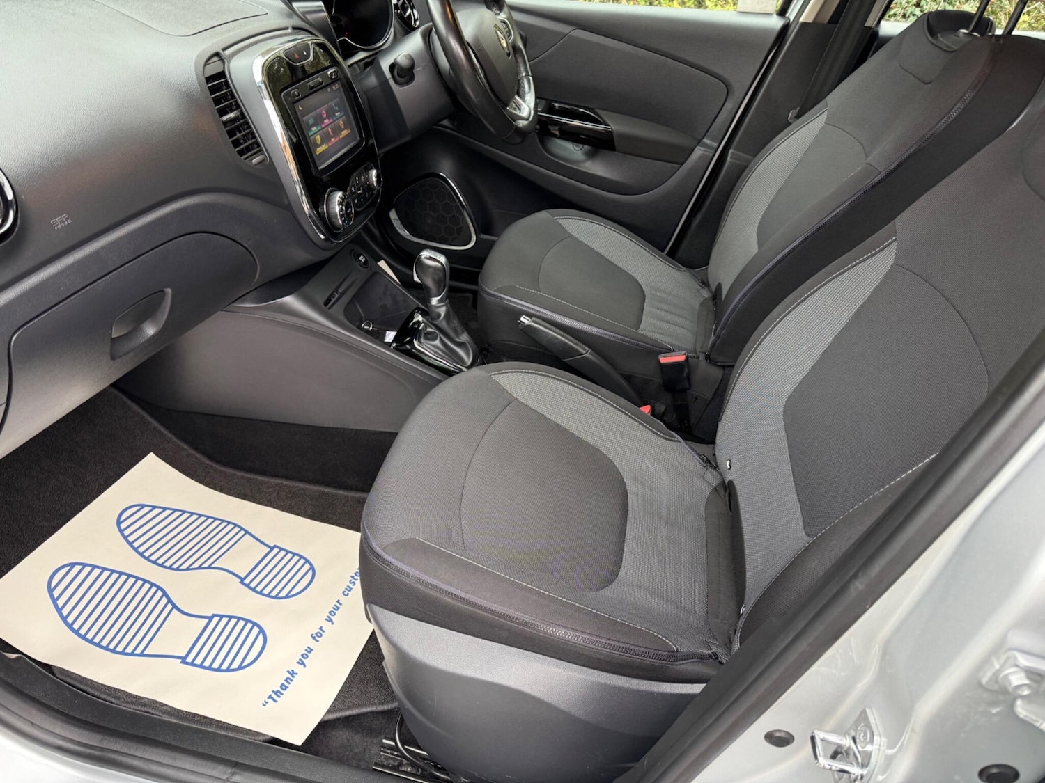 Used Renault Captur 2017 for sale - 77155772: Photo 17