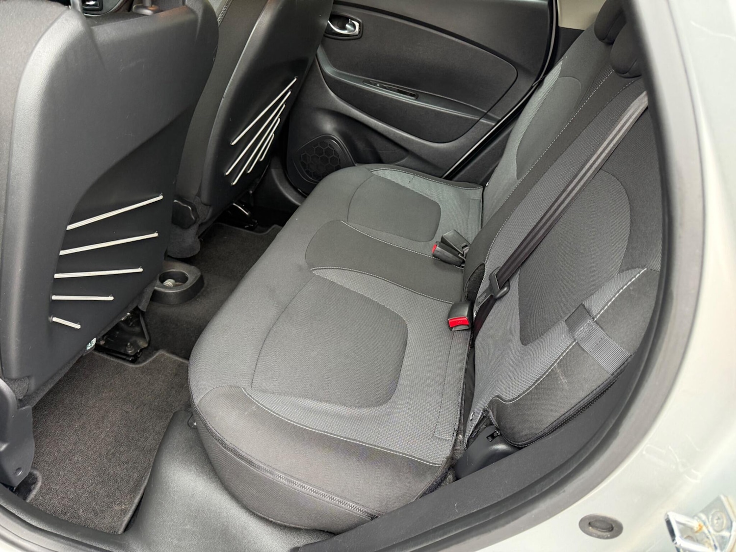 Used Renault Captur 2017 for sale - 77155772: Photo 20