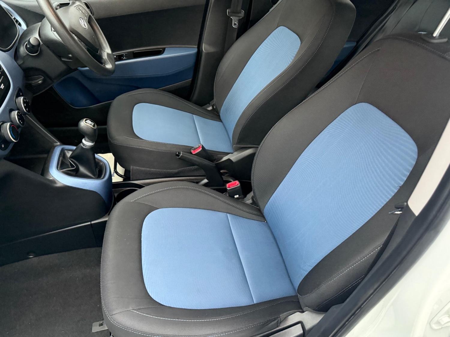 Used Hyundai i10 2016 for sale - 77291211: Photo 16