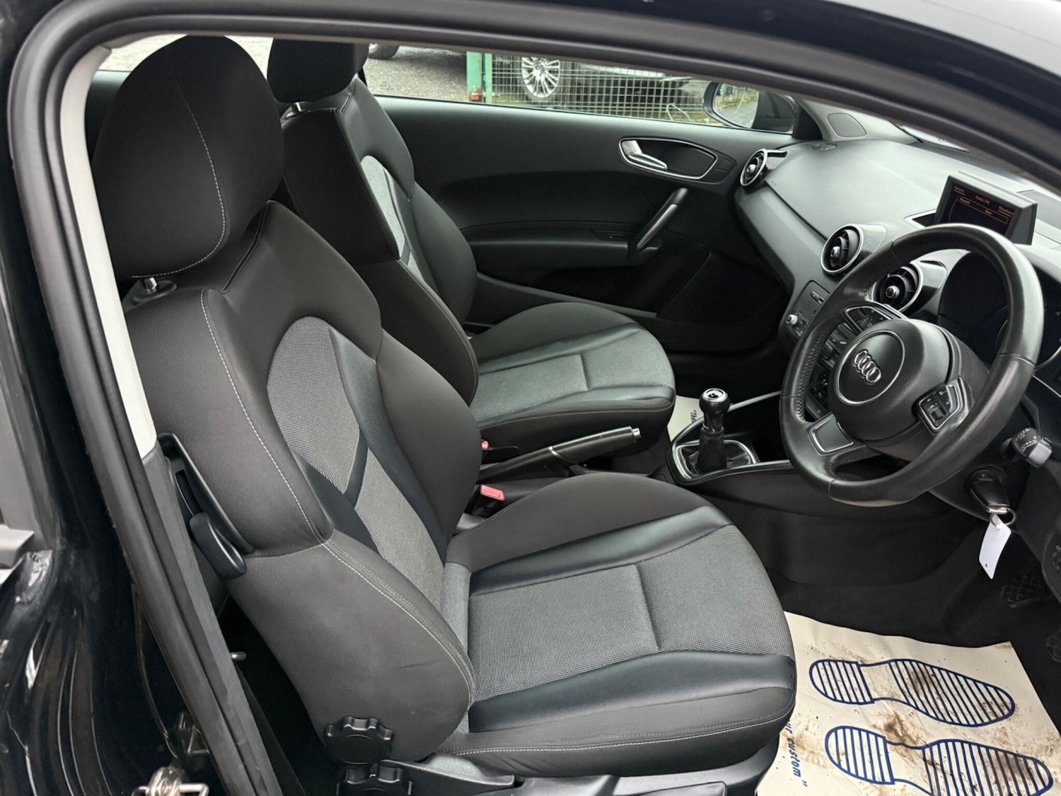 Used Audi A1 2012 for sale - 77290960: Photo 11