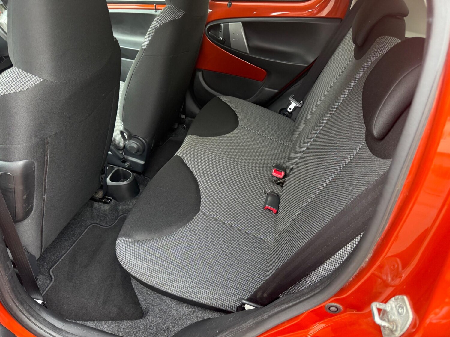 Used Toyota AYGO 2012 for sale - 77155343: Photo 19