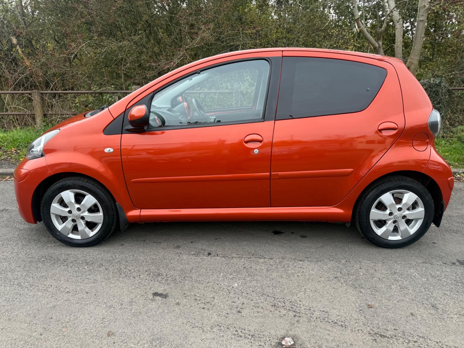 Used Toyota AYGO 2012 for sale - 77155343: Photo 9