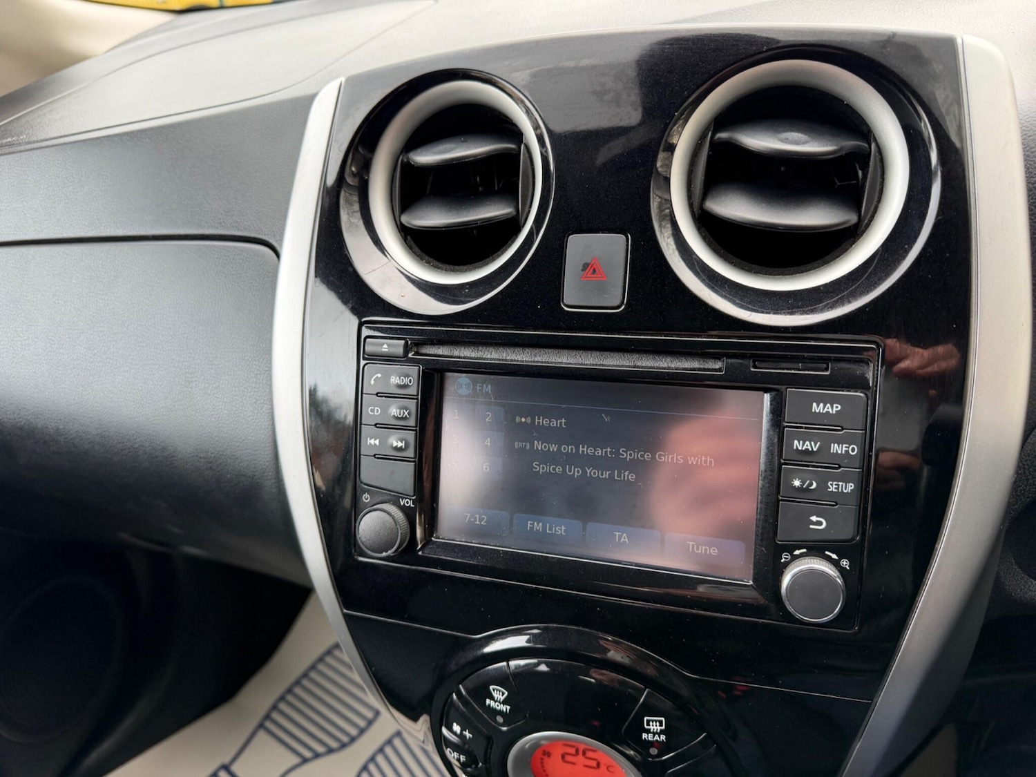 Used Nissan Note 2015 for sale - 77290461: Photo 19