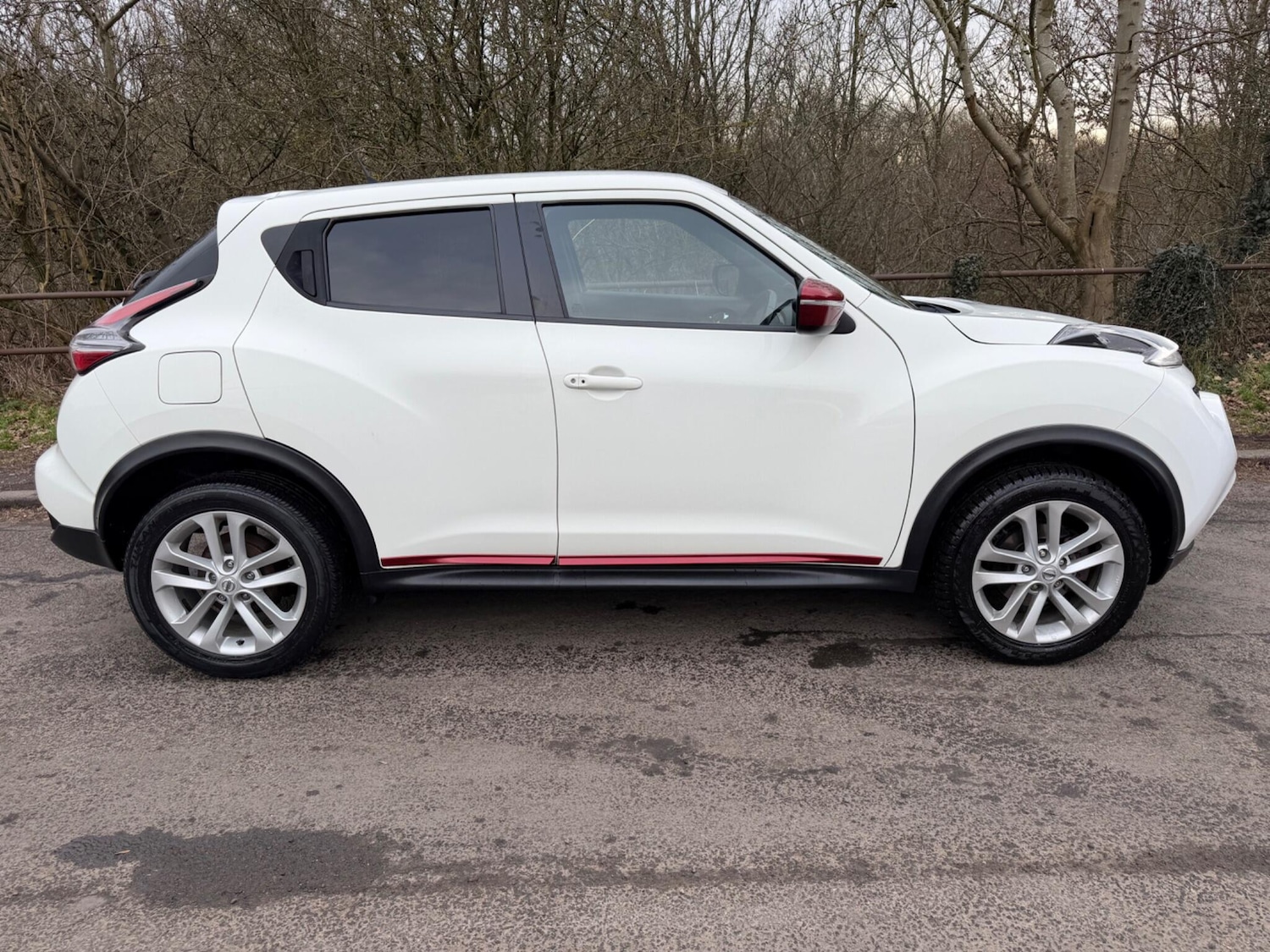 Used Nissan Juke 2017 for sale - 77783977: Photo 2