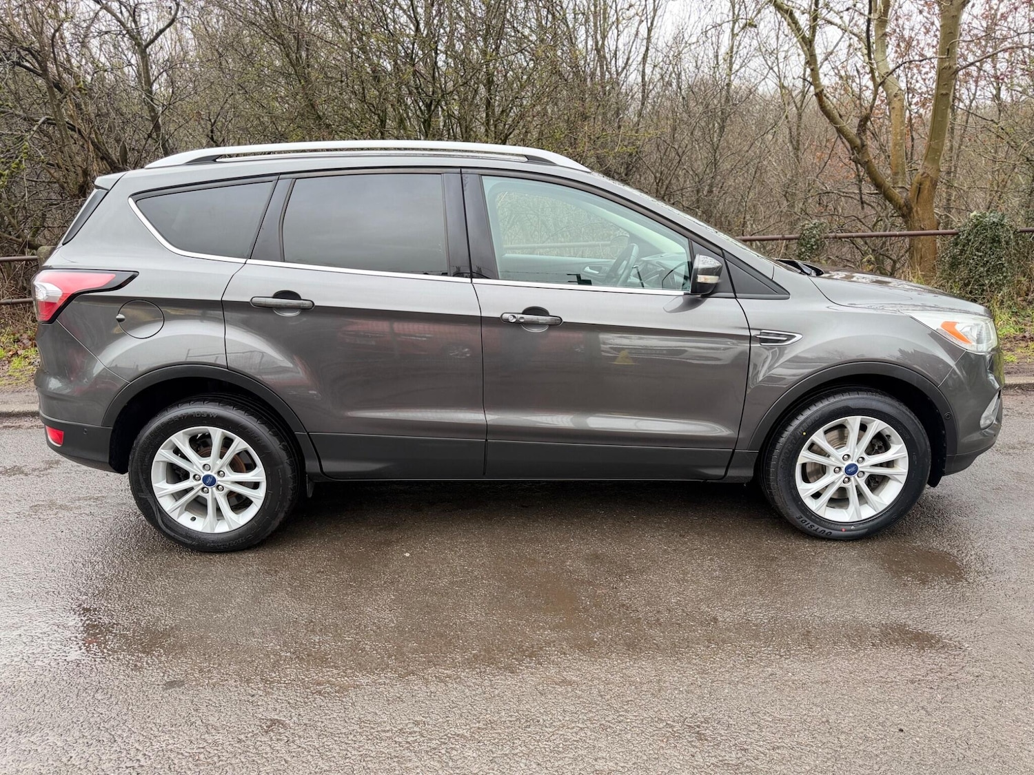 Used Ford Kuga 2017 for sale - 77440908: Photo 2