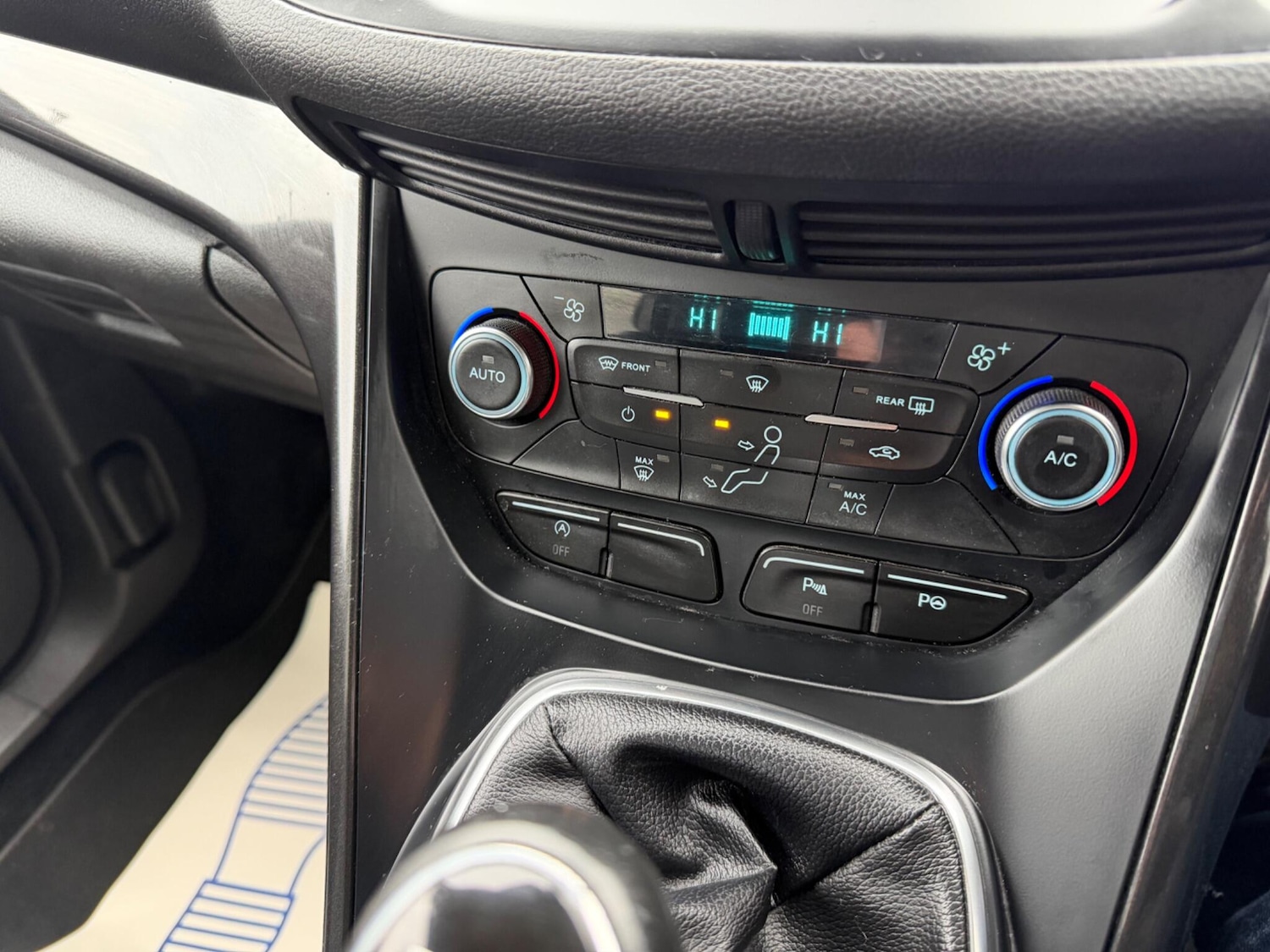 Used Ford Kuga 2017 for sale - 77440908: Photo 30