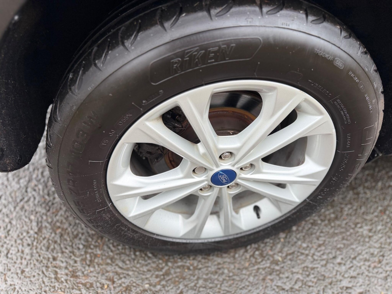 Used Ford Kuga 2017 for sale - 77440908: Photo 33