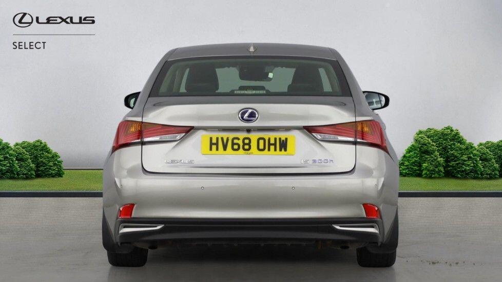 Used Lexus IS 2018 for sale - 78204800: Photo 6