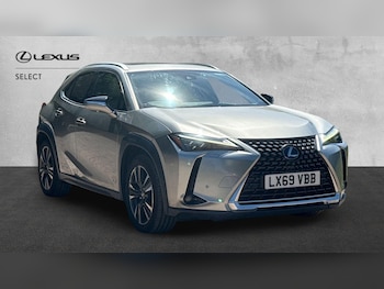Used Lexus UX 2019 for sale - 79425652: Photo