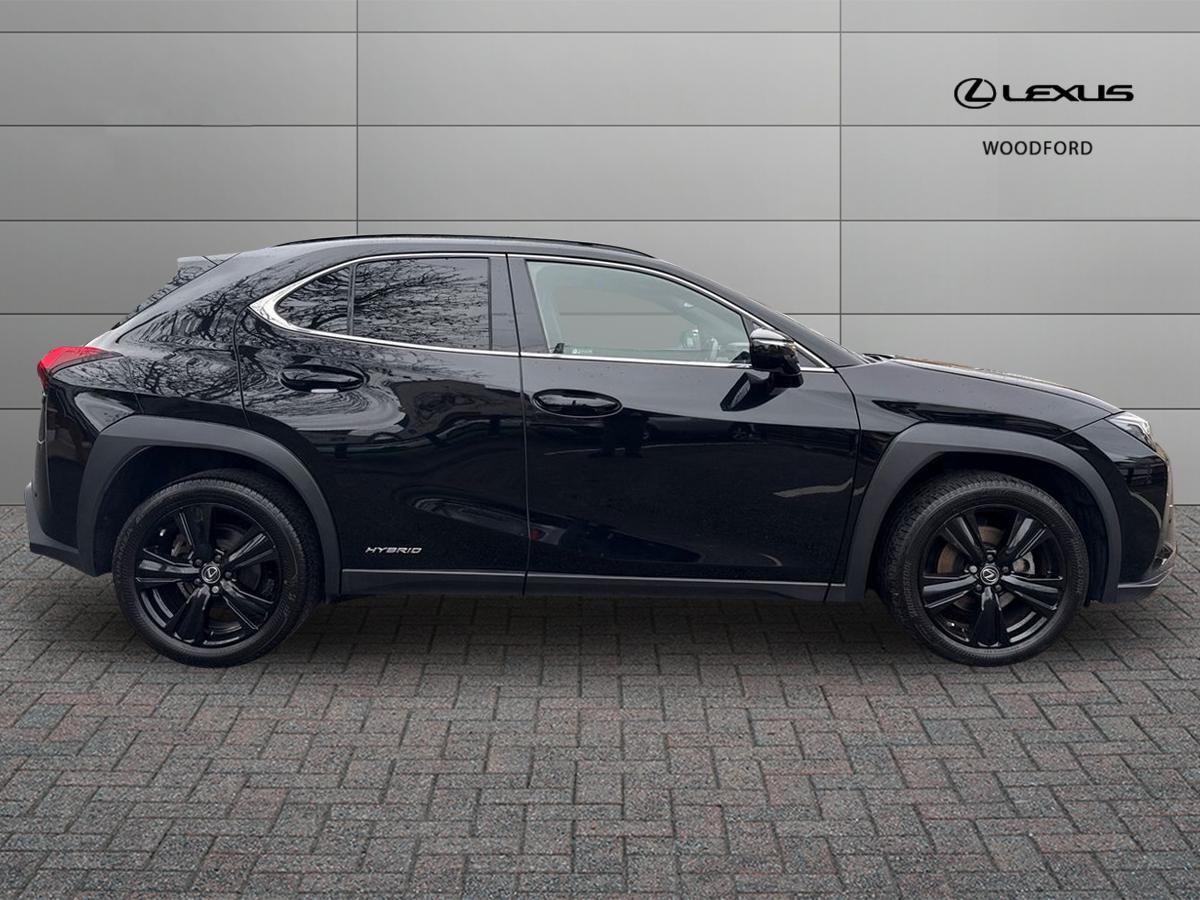 Used Lexus UX 2022 for sale - 78171452: Photo 2