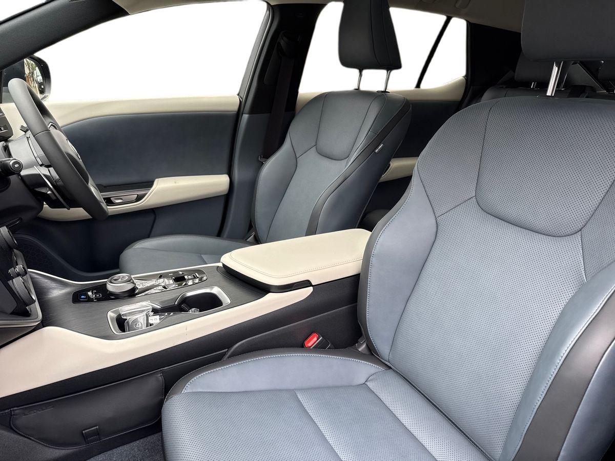 Used Lexus RZ 2025 for sale - 78171110: Photo 18