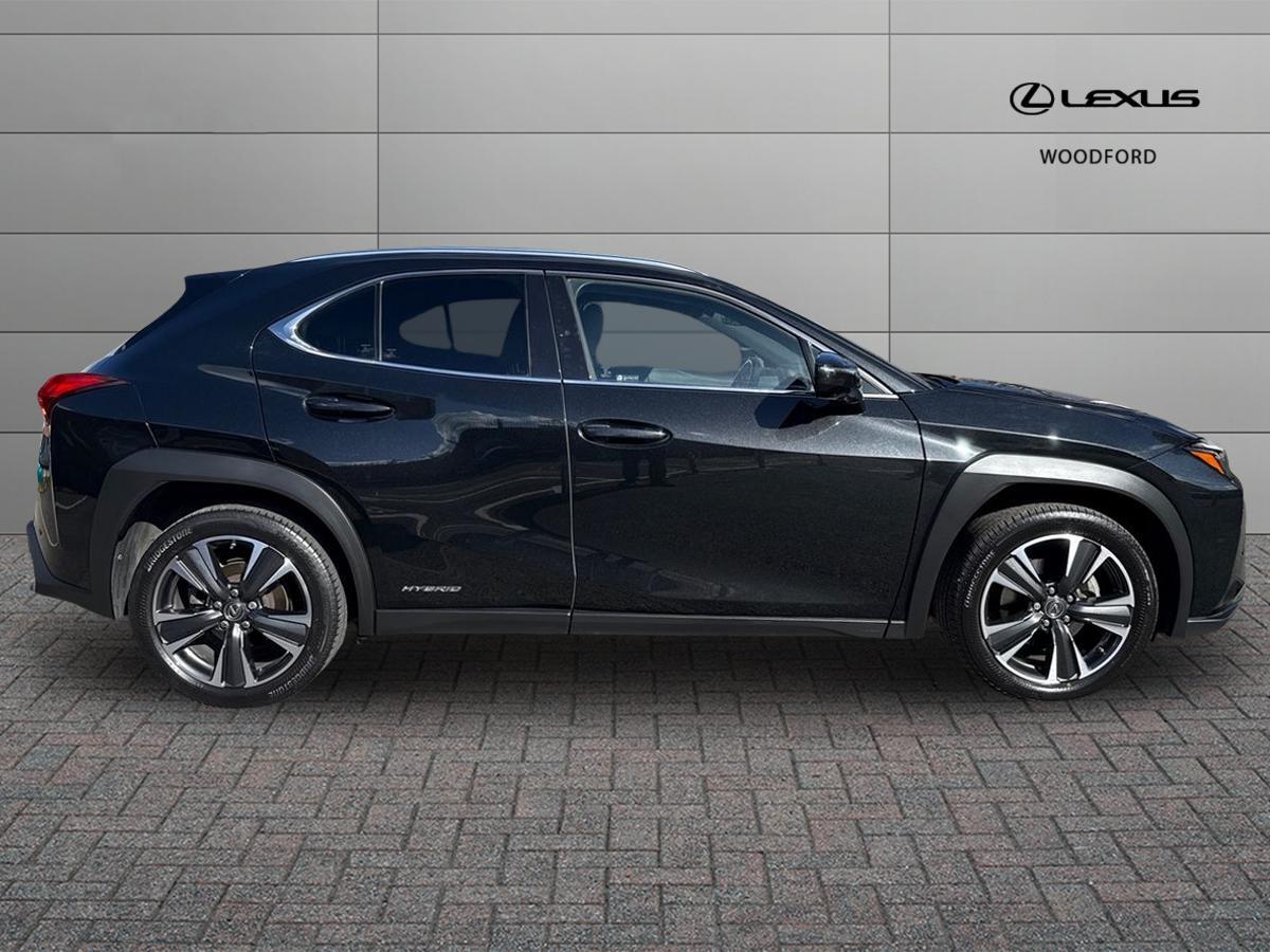 Used Lexus UX 2020 for sale - 78171055: Photo 2