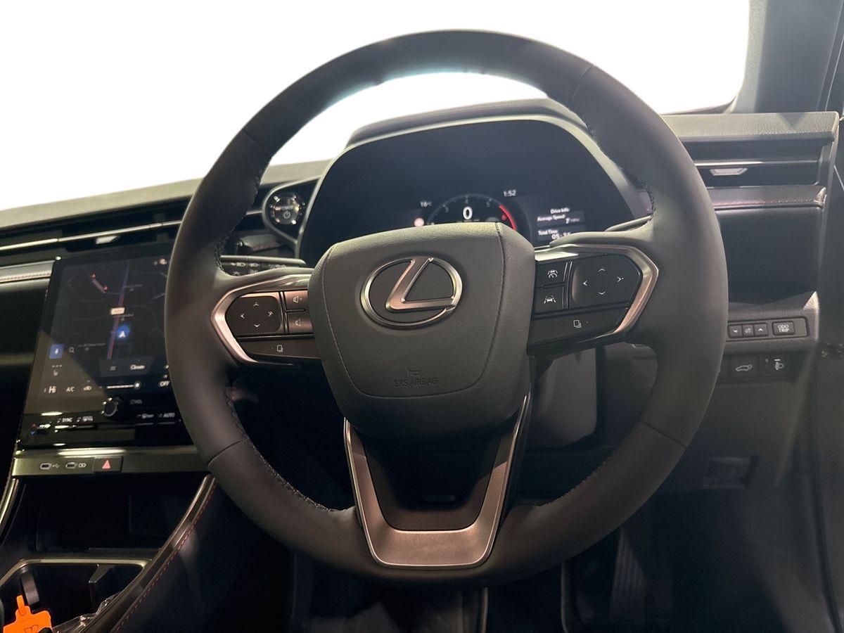 Used Lexus LBX for sale - 78214965: Photo 15