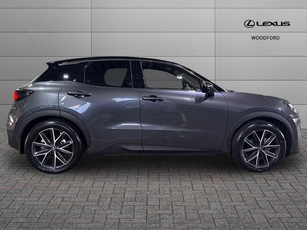 Used Lexus LBX for sale - 78214965: Photo 4