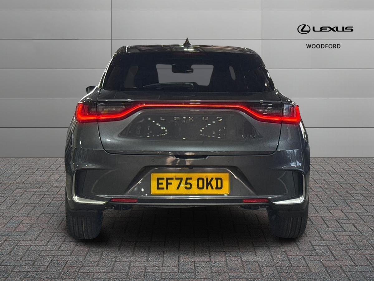 Used Lexus LBX for sale - 78214965: Photo 6