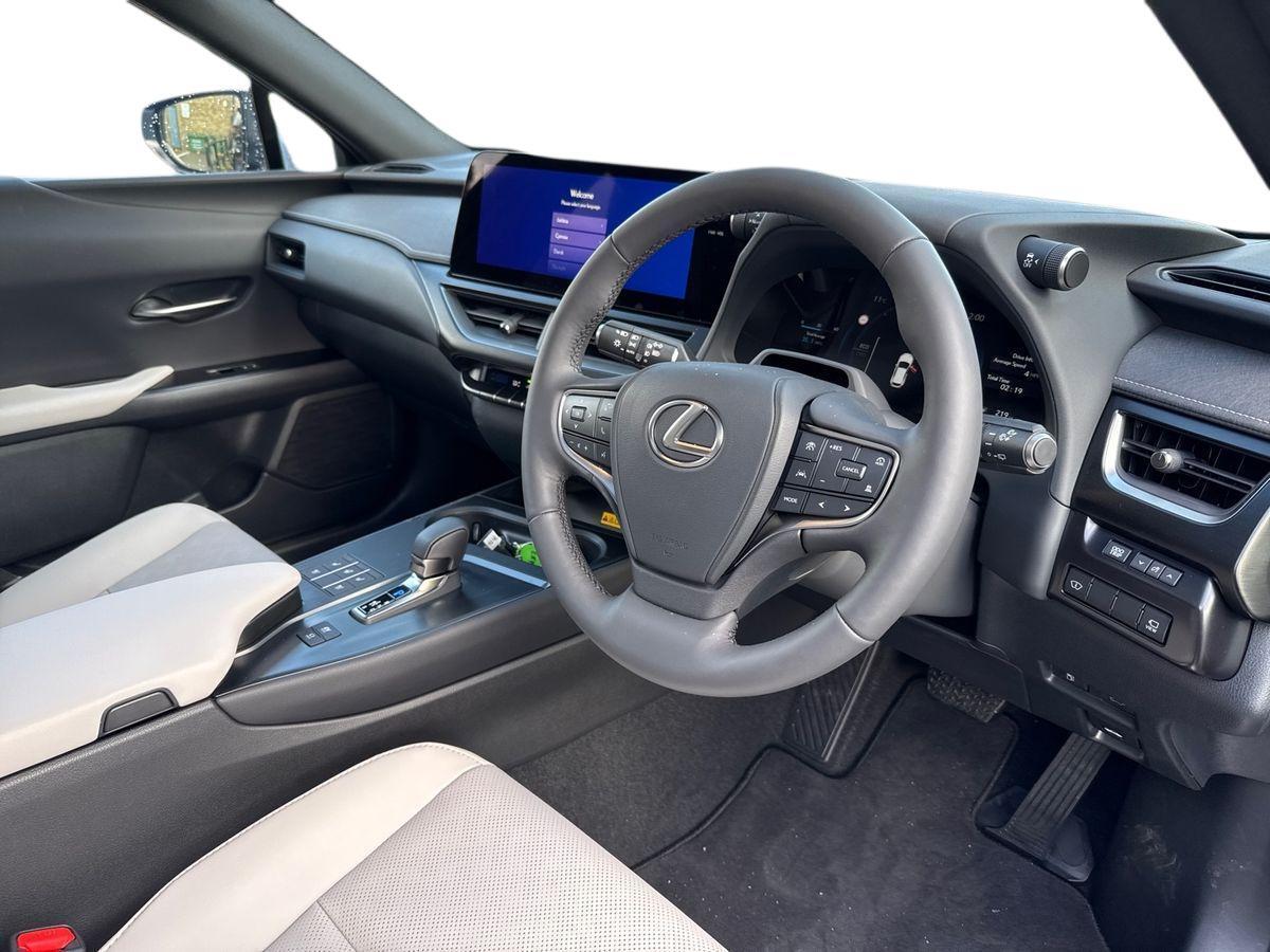 Used Lexus UX 2025 for sale - 78171182: Photo 12